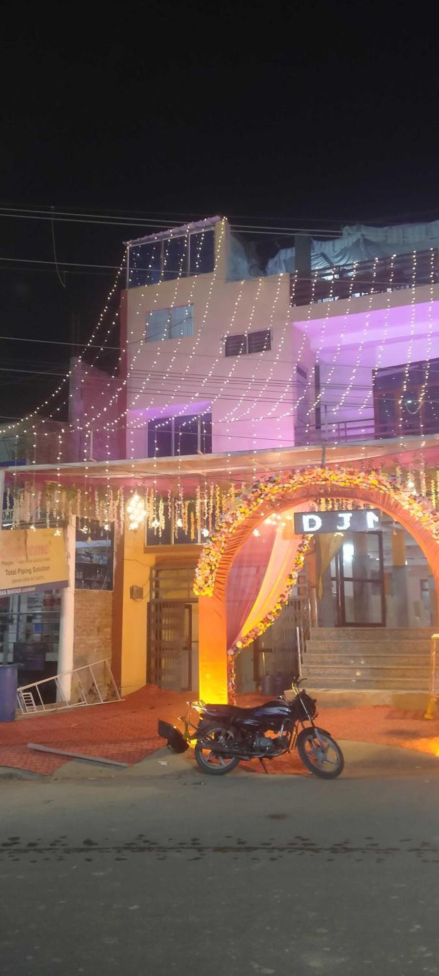 Oyo Hotel Radhe Krishna Marriage Hall Lucknow Bagian luar foto